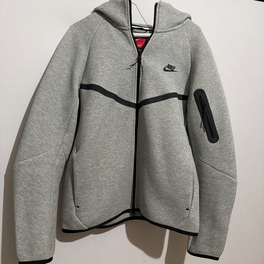 Nike Heather Gray Zip-Up Jacket